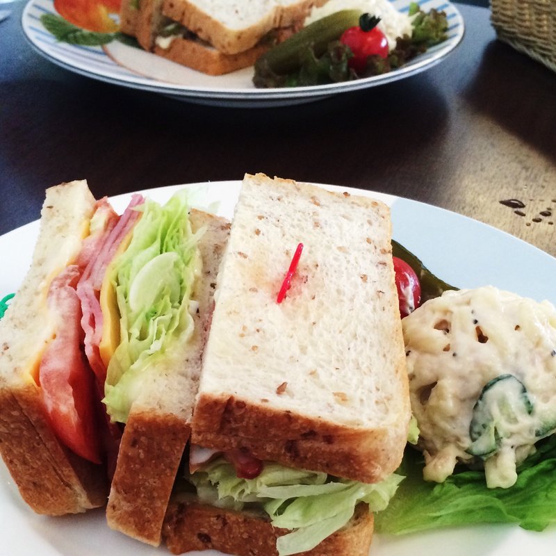 クラブハウスサンド(フロインドリーブ （Ｈ．フロインドリーブ）)