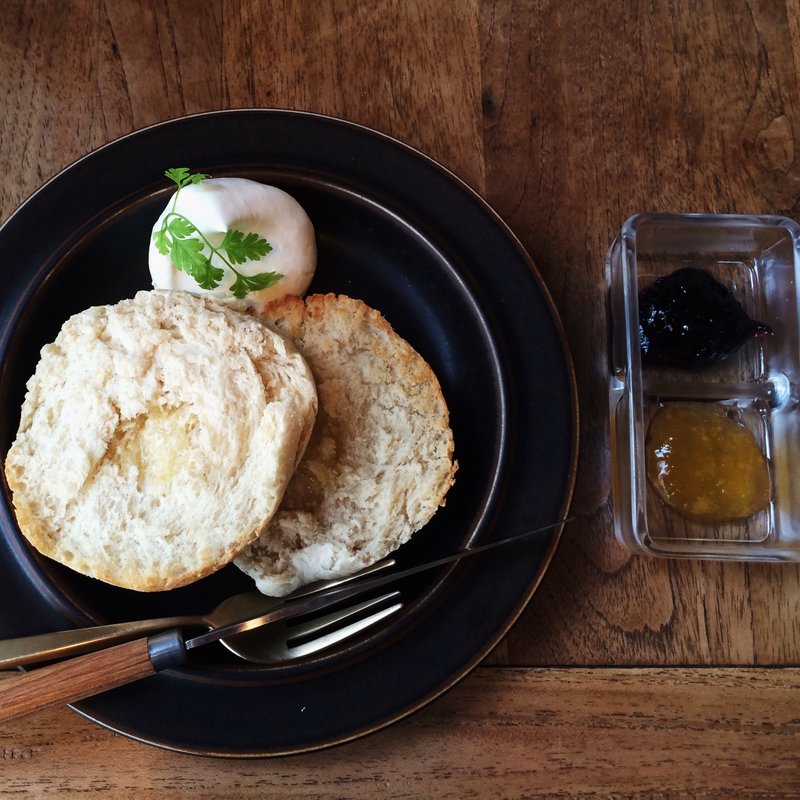 ホワイトマフィン(tea room mahisa 元町店)