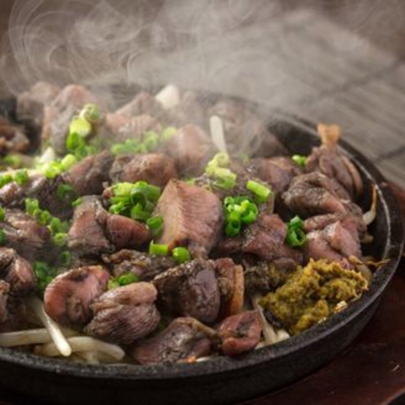 鶏ももの黒焼き(ひらり 千葉駅前店 （Hirari）)