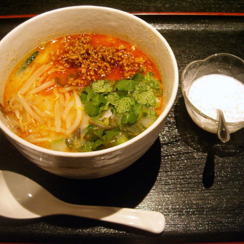 タンタン米線(過橋米線 秋葉原店)