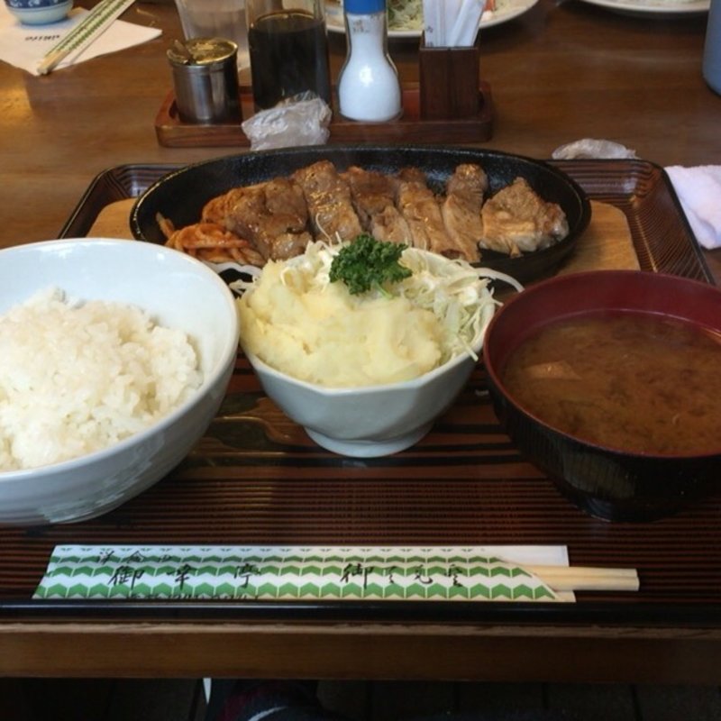 トンテキランチ(御幸亭)
