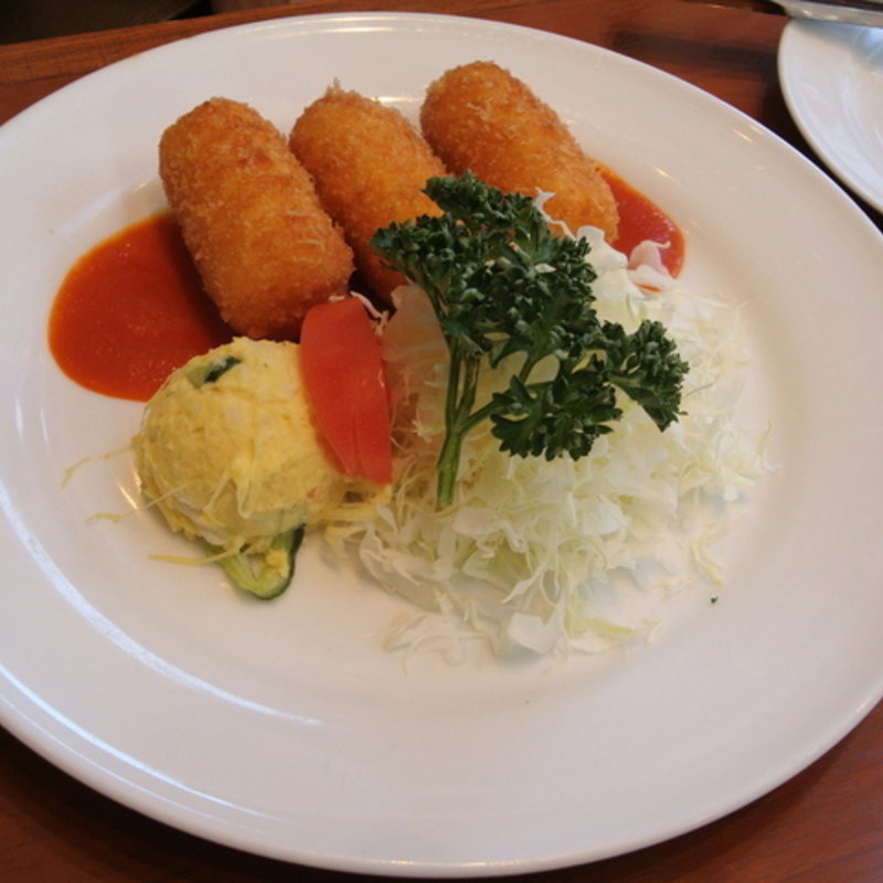 カニクリームコロッケ(須田町食堂 秋葉原UDX店)
