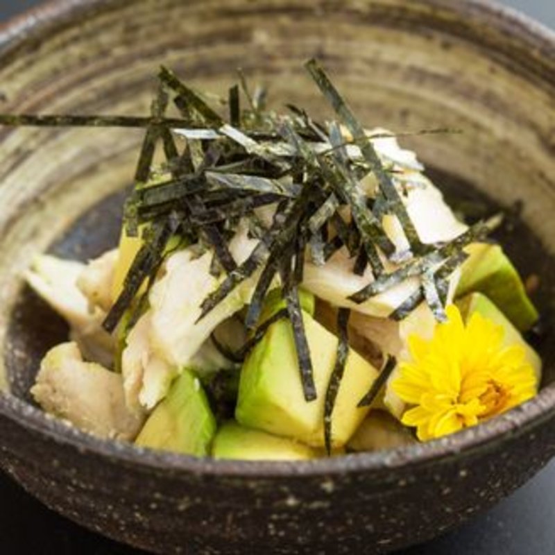 鶏とアボカドのわさび醤油(燦 千葉駅前店 （SUN）)