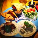 タコス3種類盛り合わせ(メキシコ酒場 サンズ・ダイナー 津田沼店 （メキシコ酒場 SAND'S DINER）)