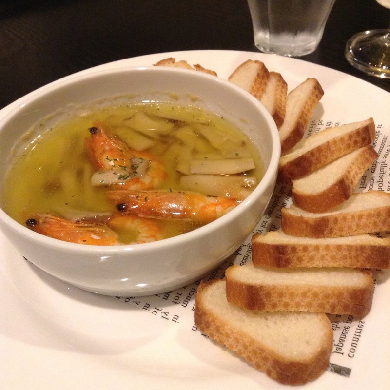 海老とエリンギのアヒージョ(Cafe de Shanica)