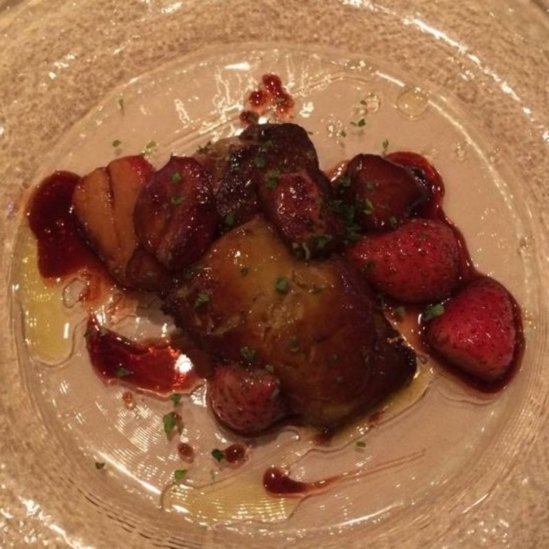 イチゴとバルサミコソースの濃厚フォアグラ (グスト・ジェンティーレ （Gusto Gentile）)