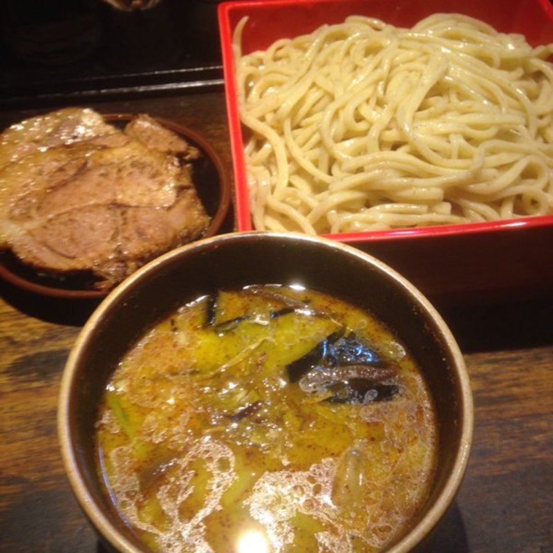 カレーつけ麺　煮チャーシュートッピング(屋台らーめん 鷹流)