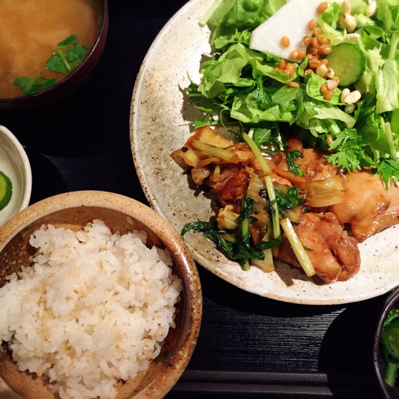 日替わり御膳A（鶏肉）(花様 ka-you 南船場店 近江自家栽培ファーム直営店)