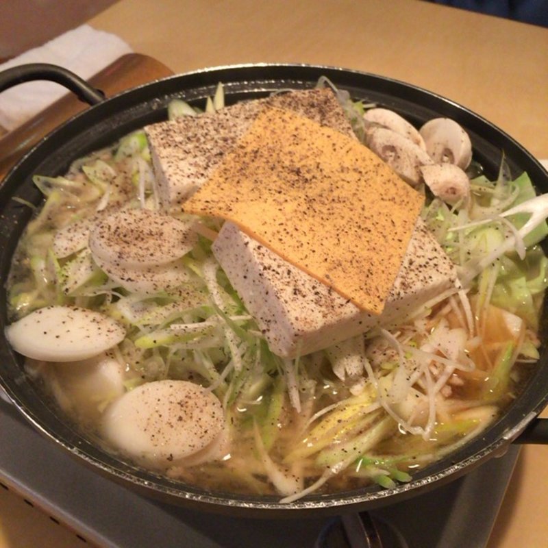 ソーセージ鍋(李朝 )