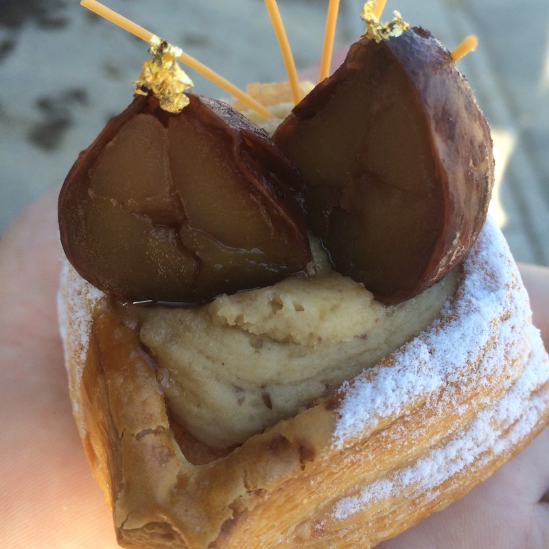 和栗のデニッシュ(トラン・ブルー )