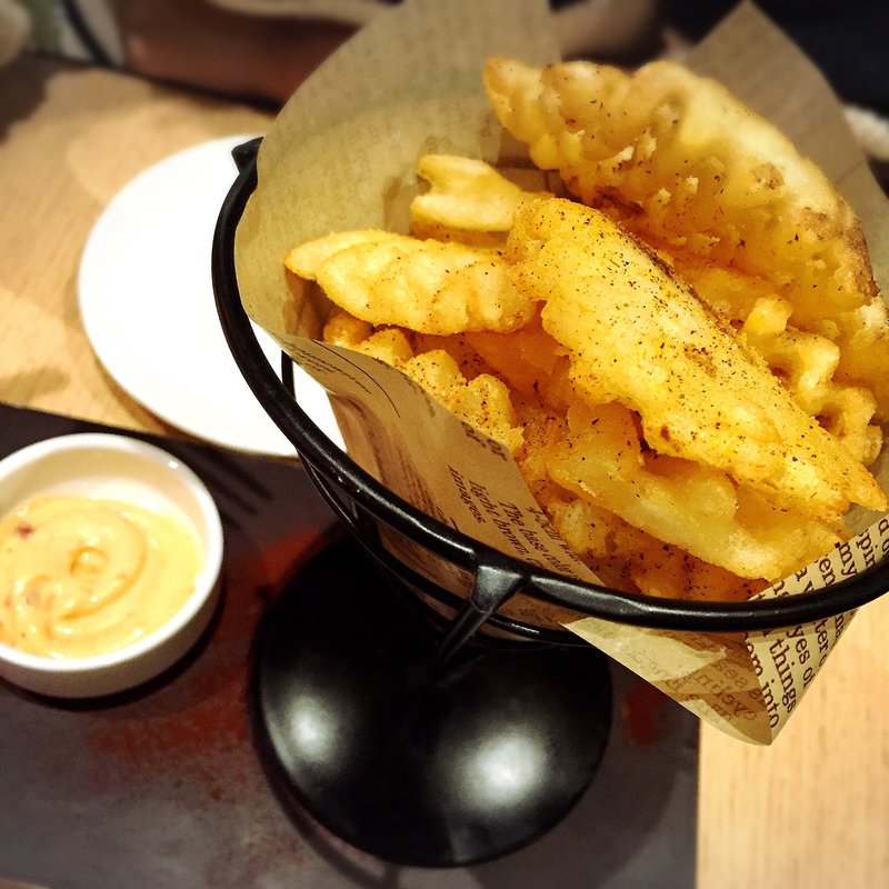 ワッフルポテトフライ ディップ付き(MAX BRENNER／マックスブレナー)