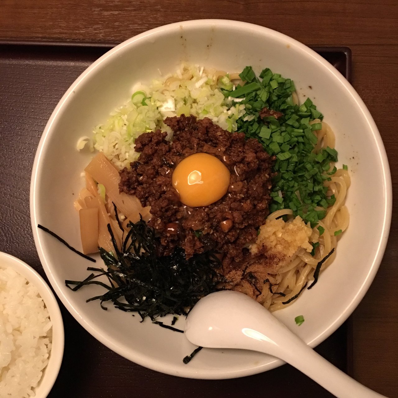 六本木駅周辺で食べられるまぜそばランキング Sarah サラ