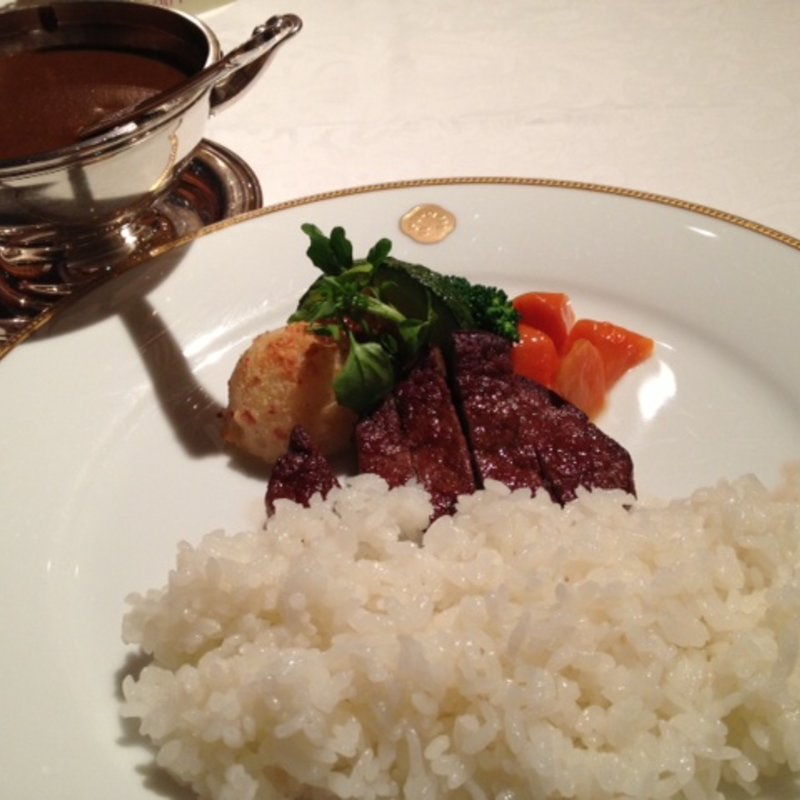 ビーフステーキカレー(資生堂パーラー 銀座本店レストラン)