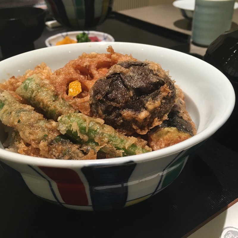 季節の野菜天丼(銀座天一)