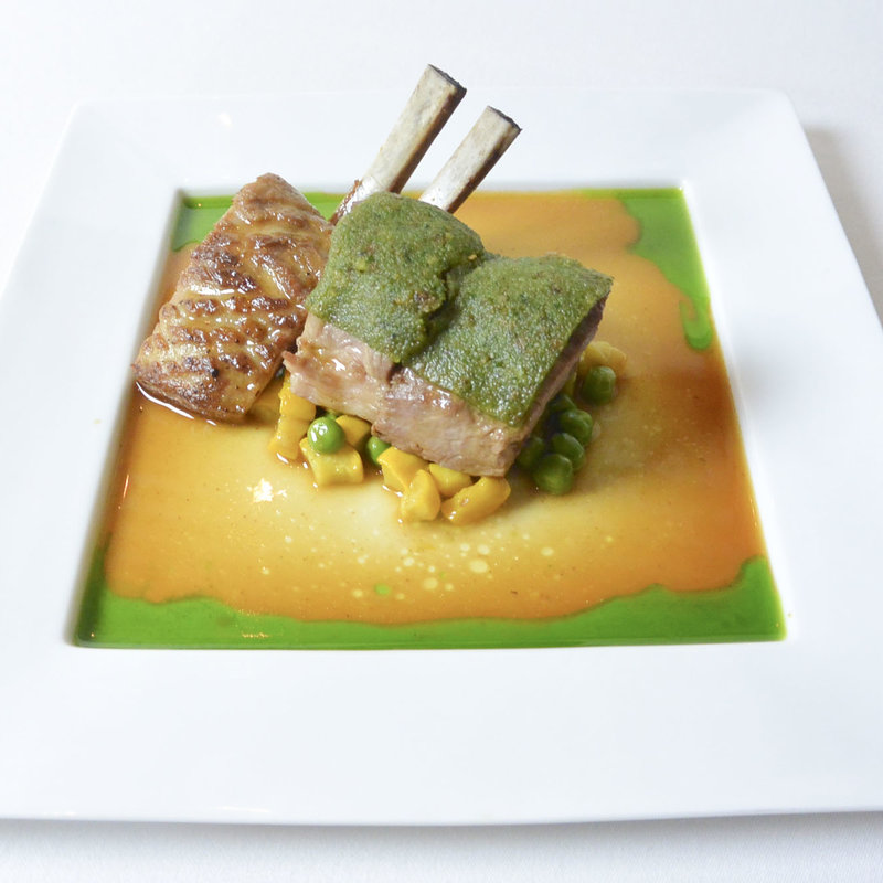 国産仔牛ロース肉のポワレ　レモンバターソース　マジョラム風味(Le Beurre Noisette TOKYO)