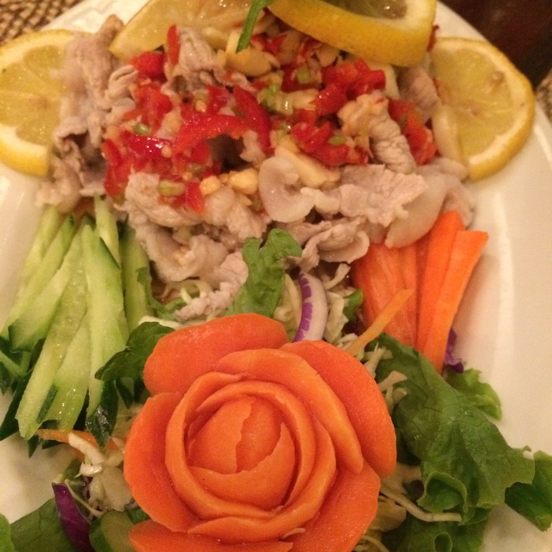 豚肉の炒め物(ジャスミン タイ 八重洲店)