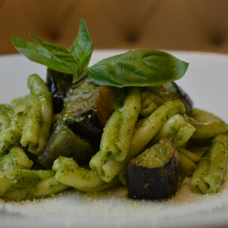 茄子のパスタ　バジルソース(LE FRECCE enoteca e cucina レフレッチェ 自由が丘)