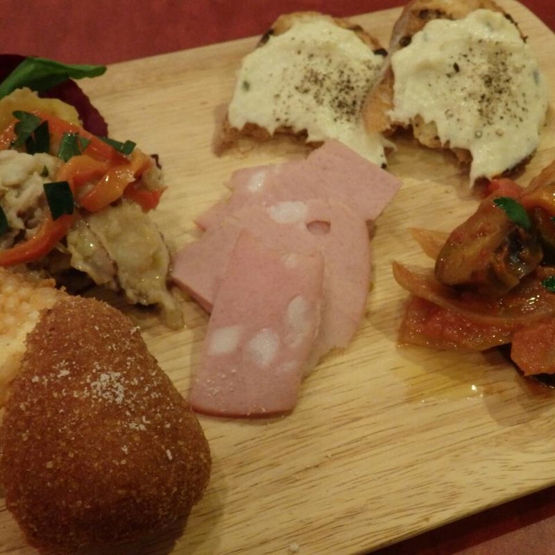 前菜の盛り合わせ(LEON （レオン）)