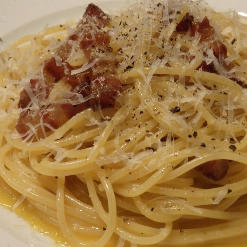 ベーコンとパルミジャーノチーズのパスタ(LEON （レオン）)