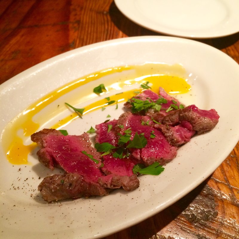 エゾ鹿のタタキ 卵黄ソース(渋谷道玄坂ドラエモン （DRAEMON）)