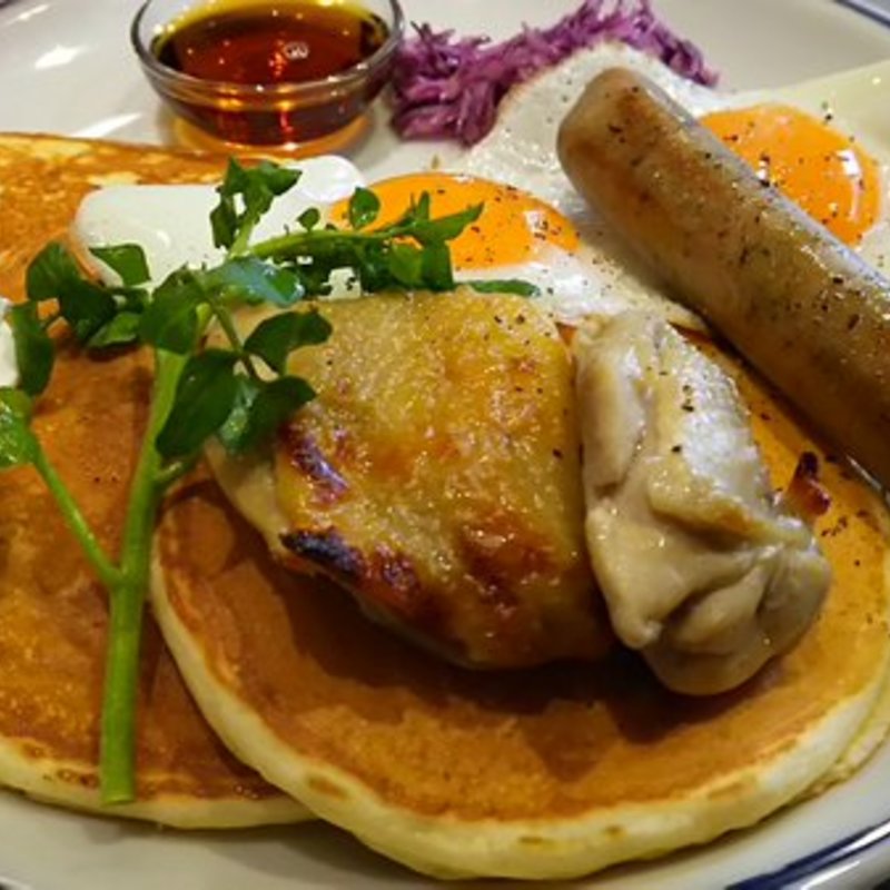 グリルチキンパンケーキ(88huithuit　栄広小路店)