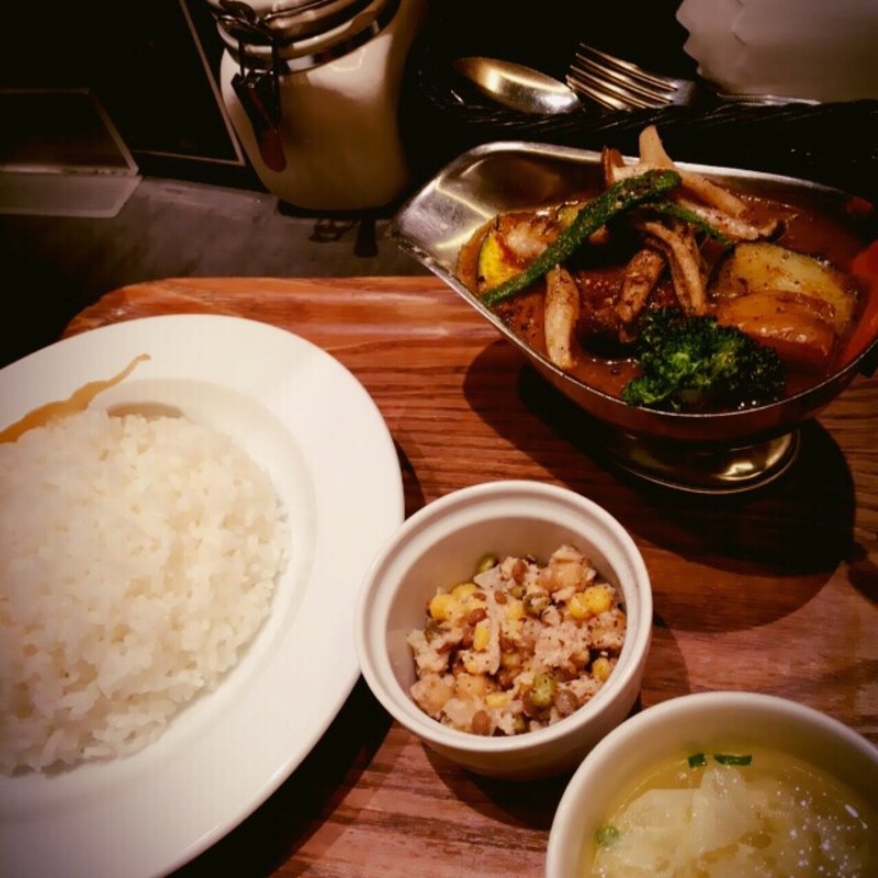 野菜インドカレー(東京カレー屋名店会 アトレ秋葉原)