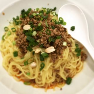 汁なし坦々麺(栄児家庭料理 本郷店)