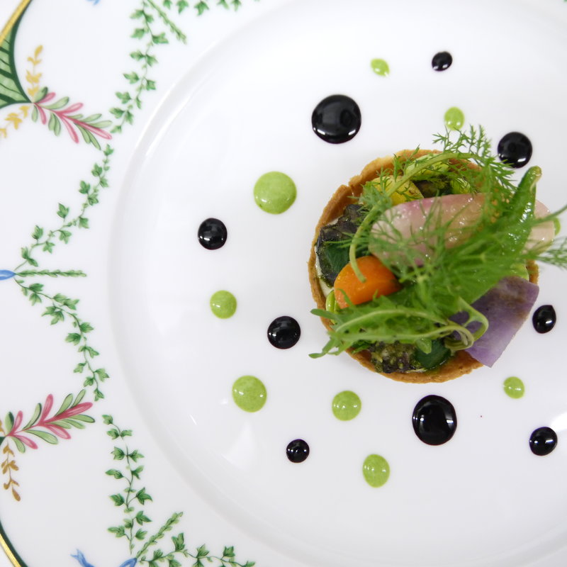 温野菜のタルト(l’Odorante par Minoru Nakijin)