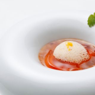トマトのスープ　ジュレ仕立て(l’Odorante par Minoru Nakijin)
