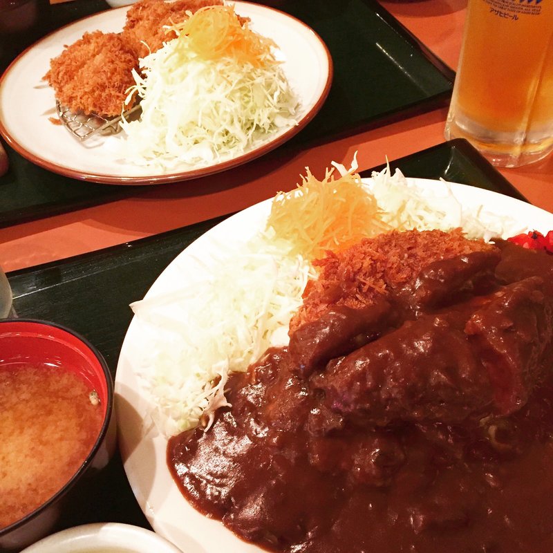 特製チーズメンチカレー定食(とんかつ伊勢 新宿ＮＳビル店)