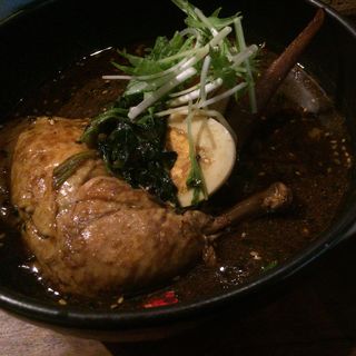 スープカリーチキン（黒）(札幌スープカリー 東京ドミニカ)