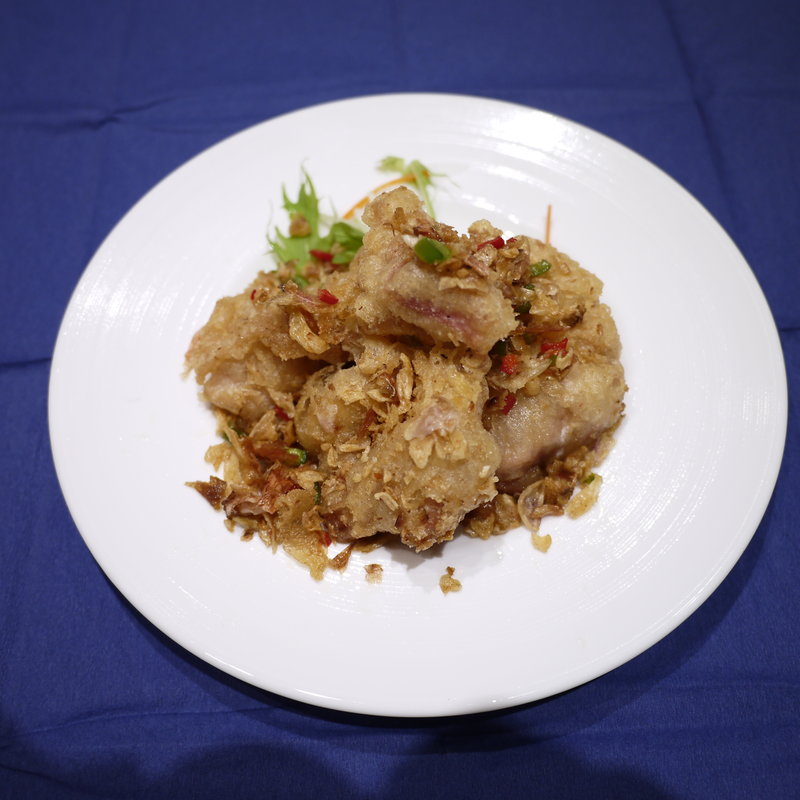 豚肉のフリット(老地方　 （ラォディファン）)