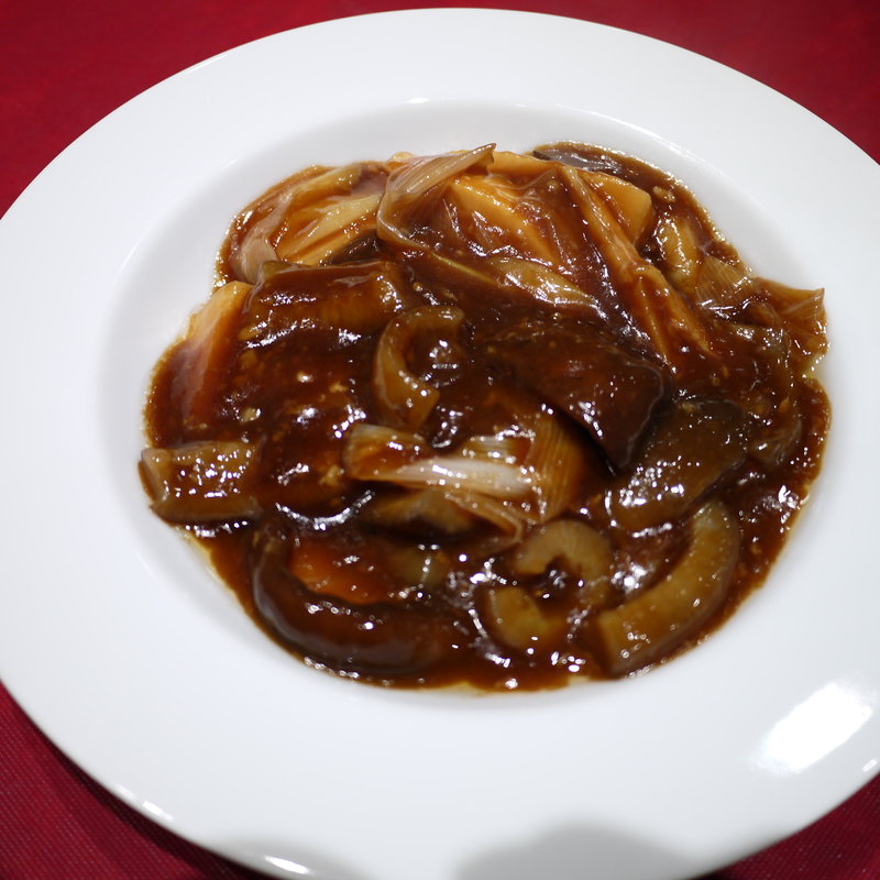 牛肉と野菜のとろみ餡かけ醤油炒め(老地方　 （ラォディファン）)