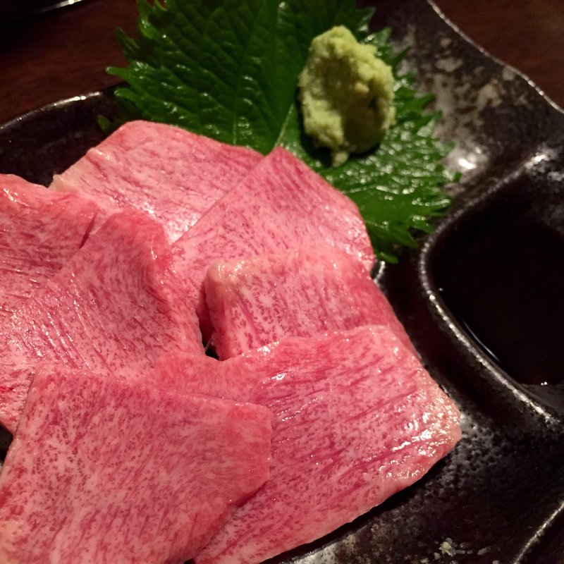 タン刺