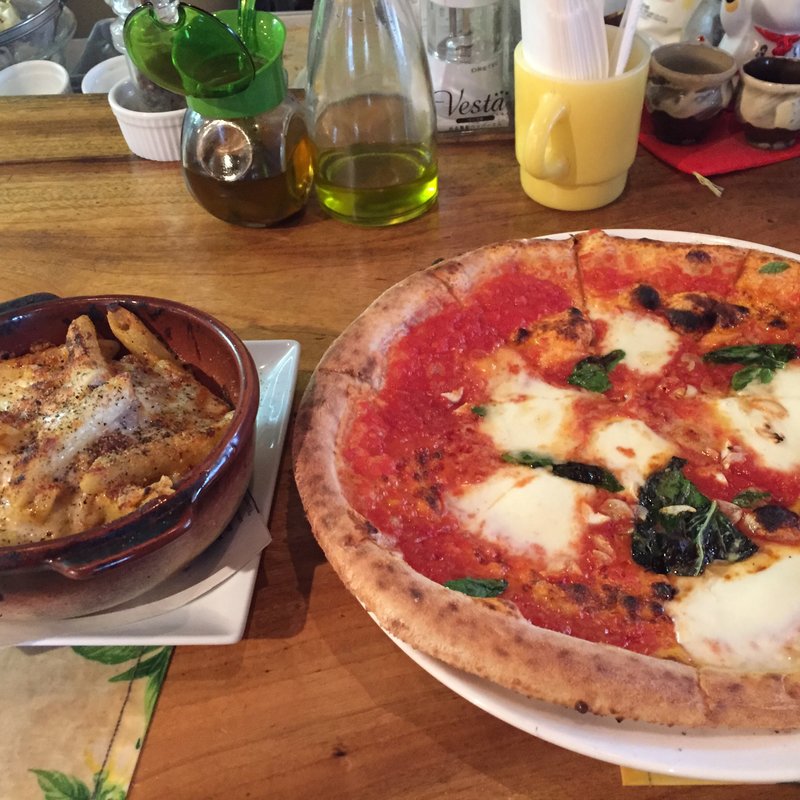 マルゲリータ(pizza world & m)