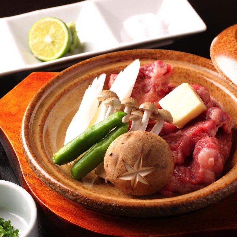 和牛ハラミ陶板焼き(良食健富　りょうぶ)