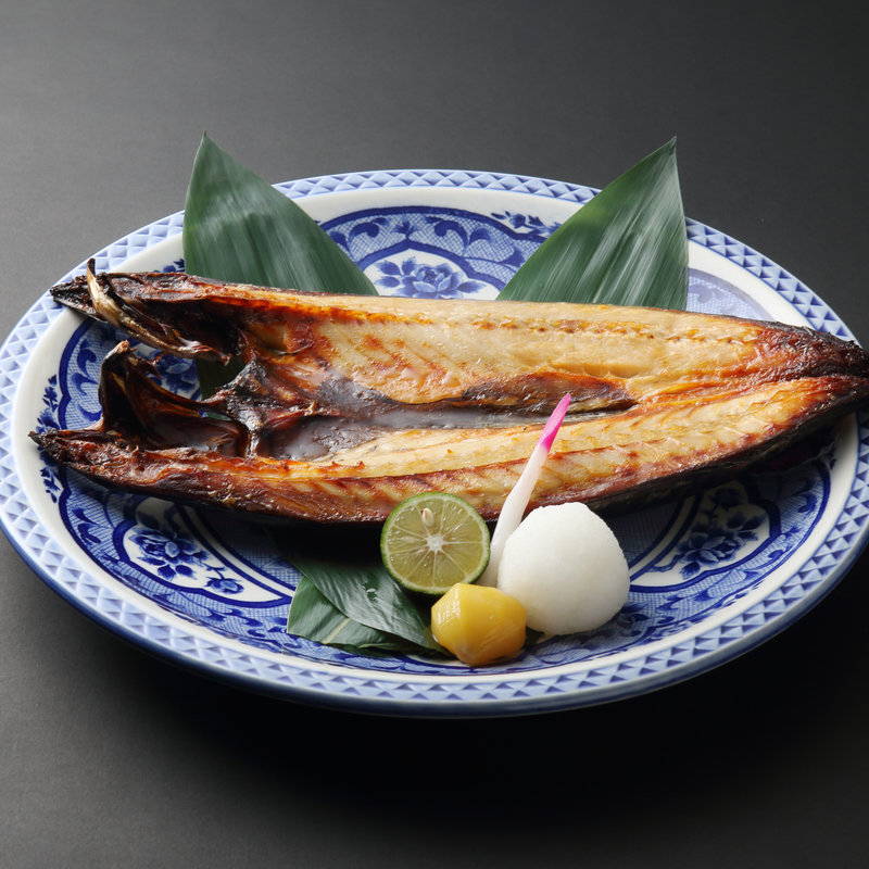 さば 丸一匹(343)