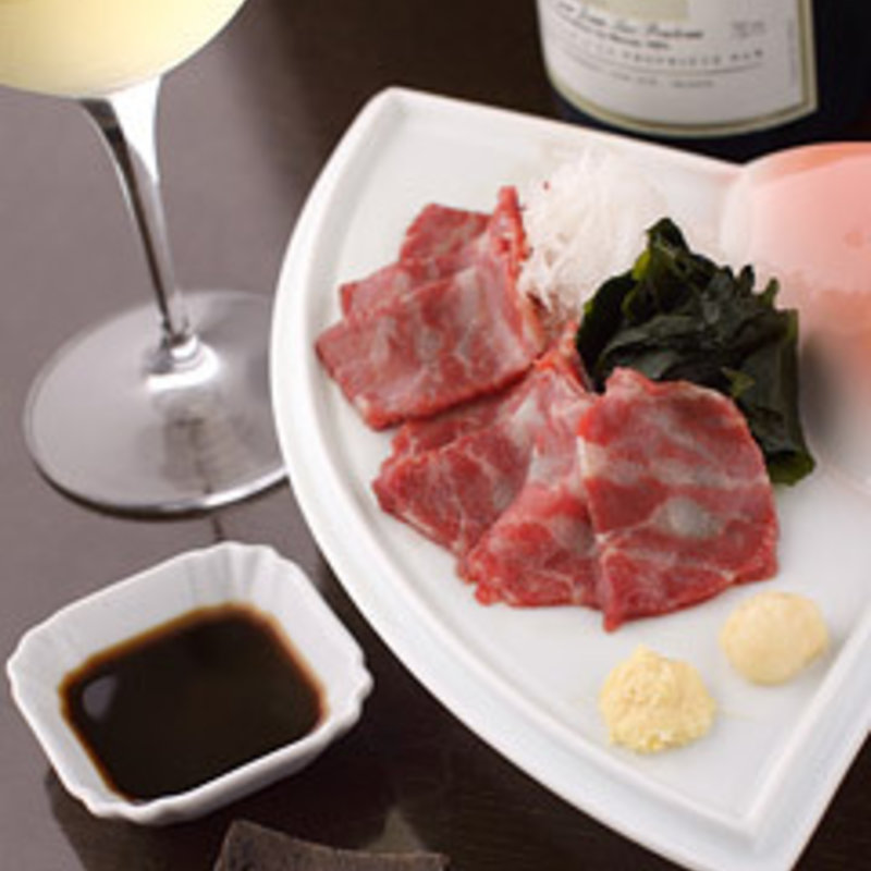 馬刺し(Sato BAR （サトーバー）)