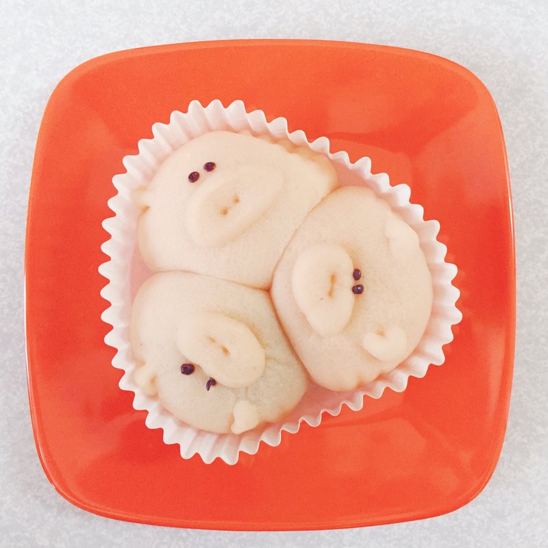 3匹のこぶた(シェ・リュイ 仙台パルコ店 )