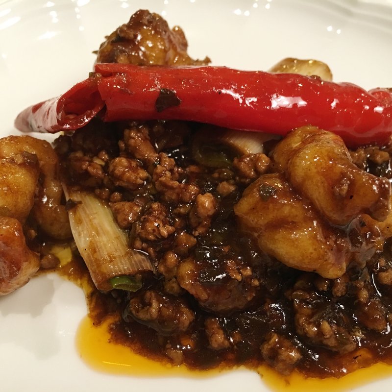 黒い海老チリ(中国料理MASUKI)