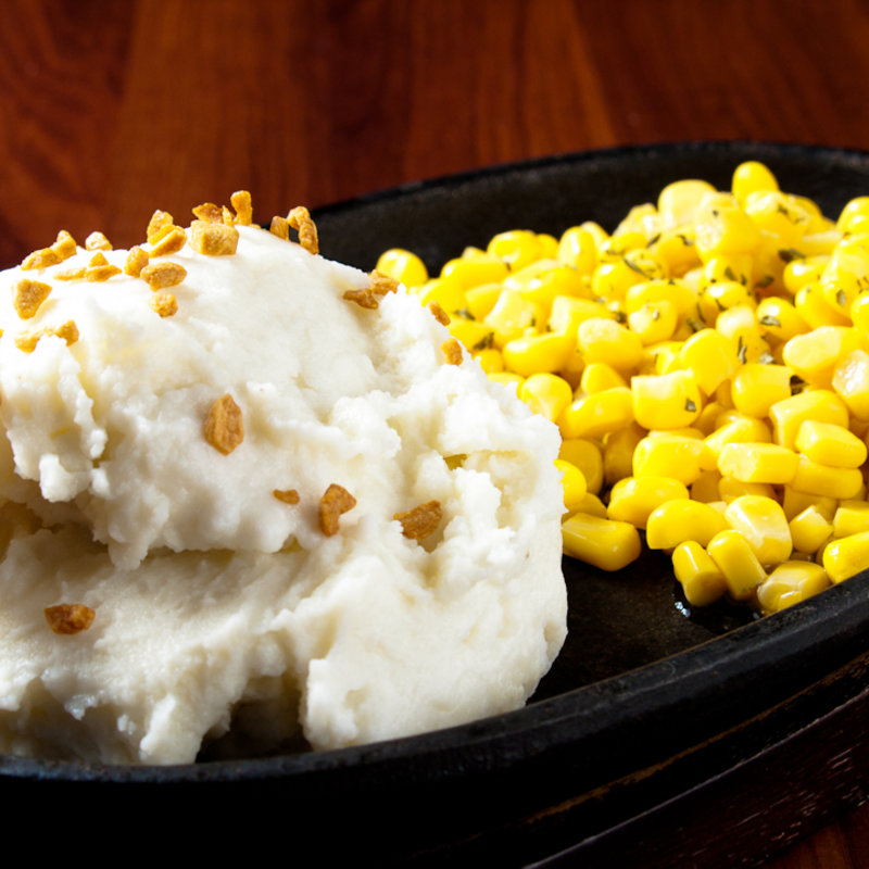 マッシュ＆コーン(STEAK＆BAR GROOVY 飯田橋本店)