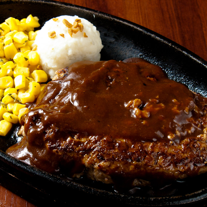 ハンバーグステーキ(STEAK＆BAR GROOVY 飯田橋本店)