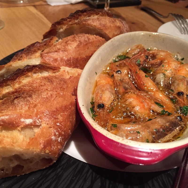 ■海老とマッシュルームのアヒージョ　　【L】(Sakura)