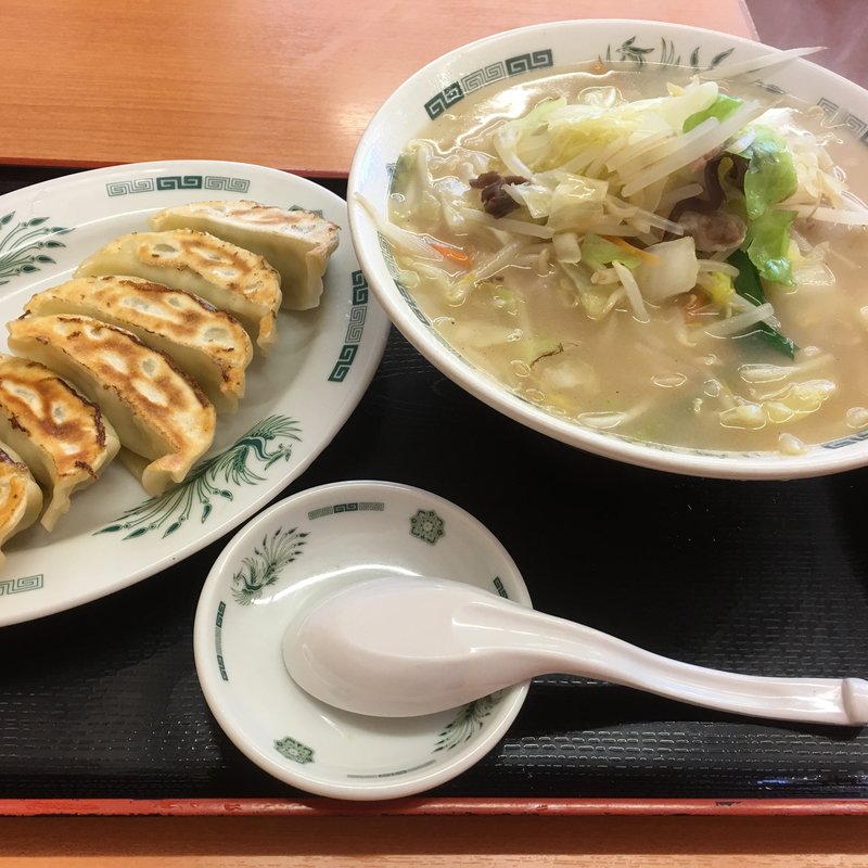 タンメンとギョーザのセット(日高屋 成瀬店)
