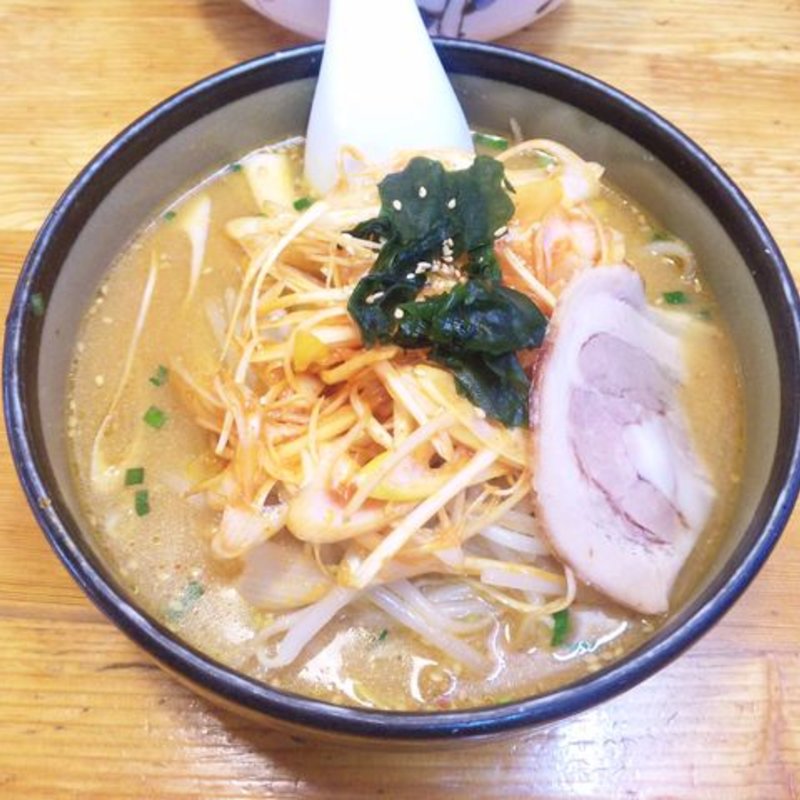 辛ネギ味噌ラーメン(めんかくぼう )
