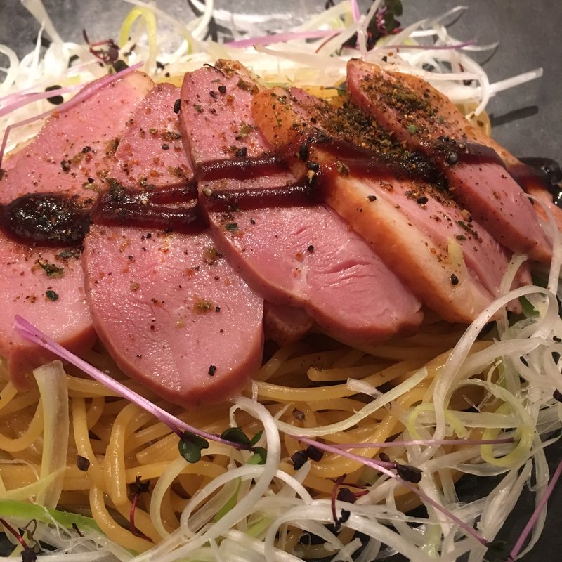 鴨肉と葱のたまり醤油パスタ(こなな 自由が丘店)