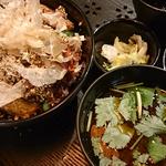 カラフル野菜のおかかどんぶり(24/7 café apartment 梅田)