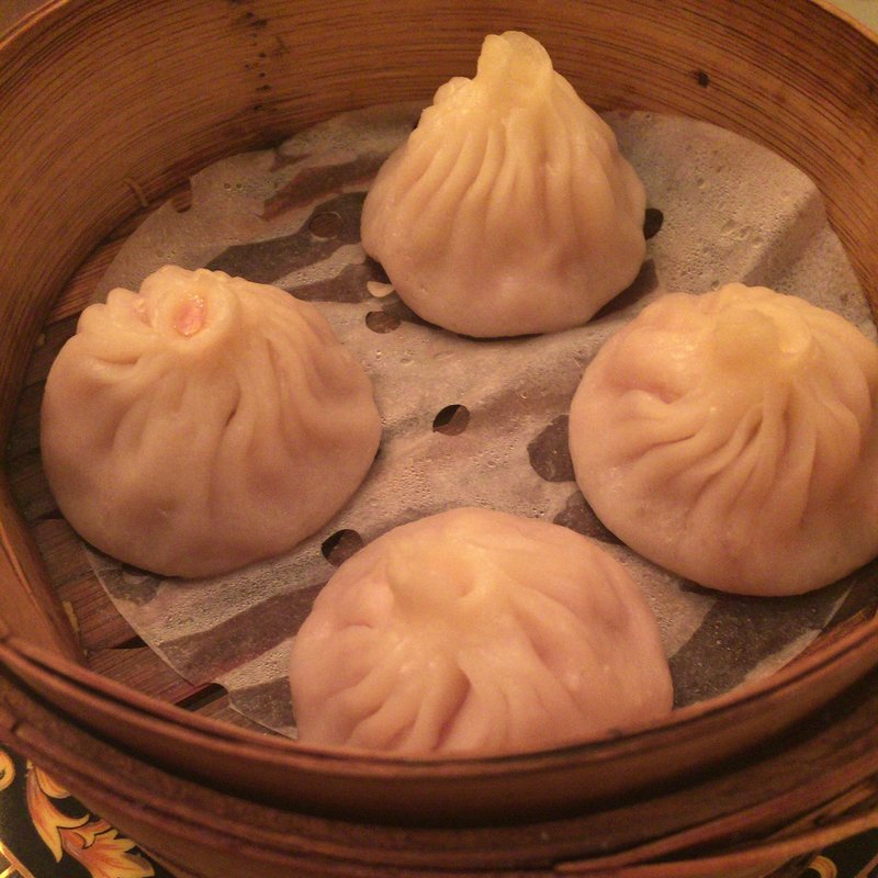 小籠包(上海料理「状元楼」)
