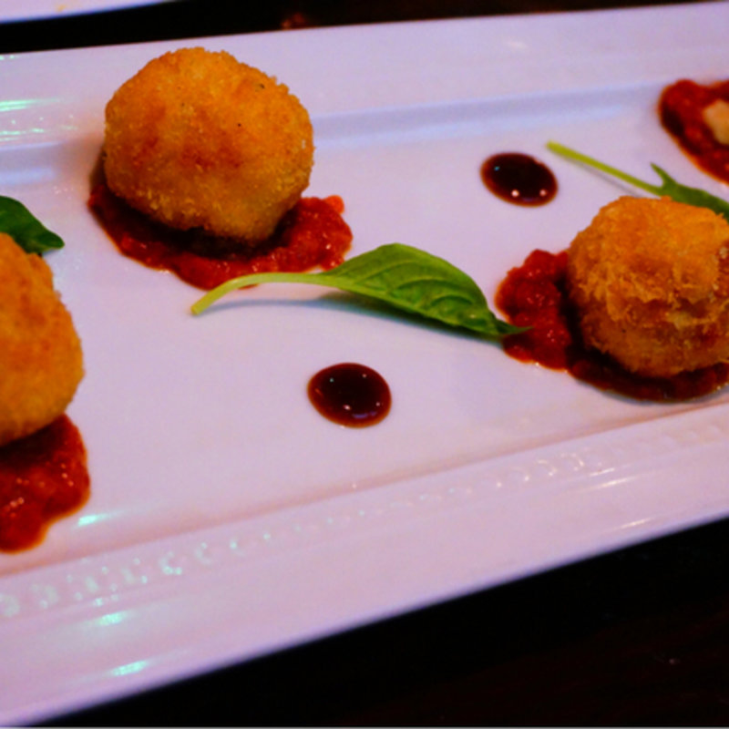 ズワイ蟹のクリームコロッケ(ヤネウラ （yaneura）)