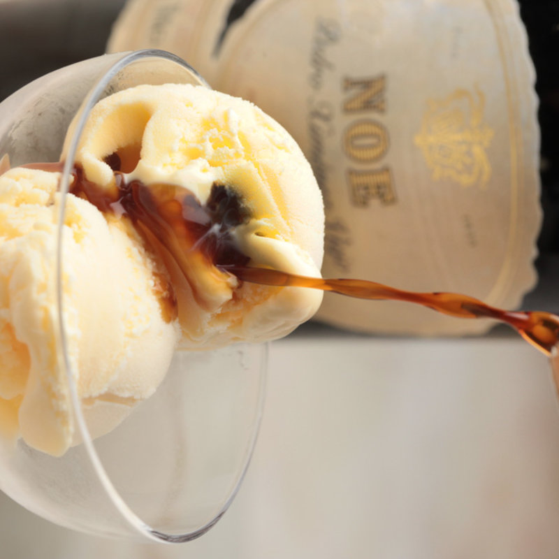 チョコレートソースケーキ(赤坂スペインクラブ アラ )